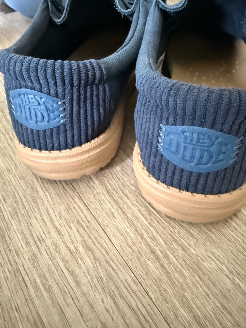 2 Casual Slip-On Shoe Bundle | Hey Dude + Old Navy | Buy 1 Get 1 Free - Picture 3 of 5